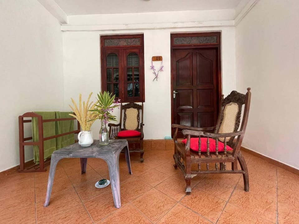 Lavila beach cottage Hotel in Wadduwa