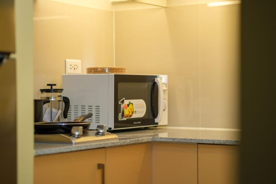 Coffee/tea facilities, Kitchen or kitchenette, minibar, toaster