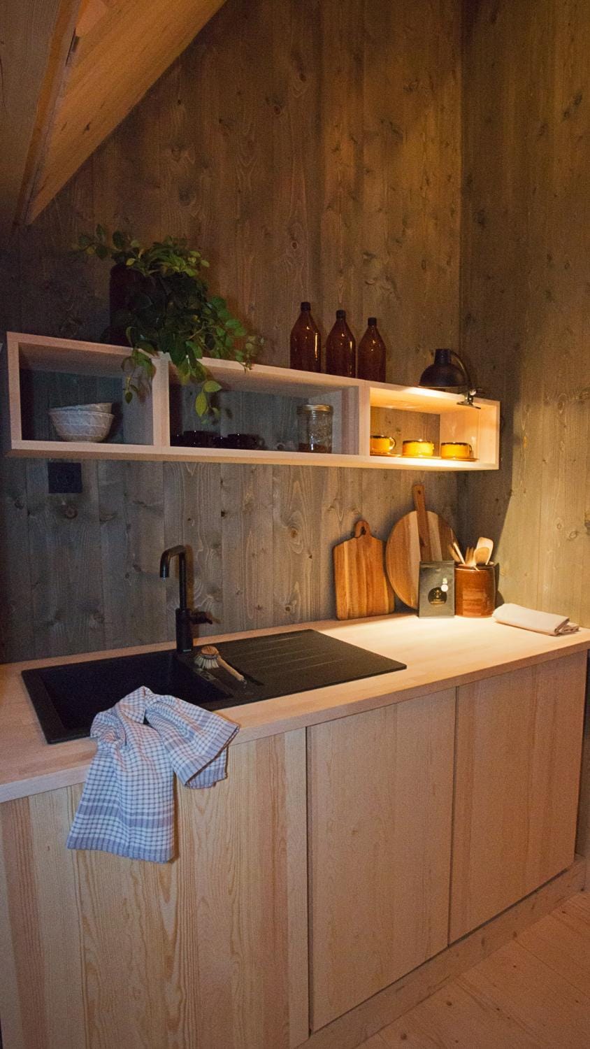 Kitchen or kitchenette