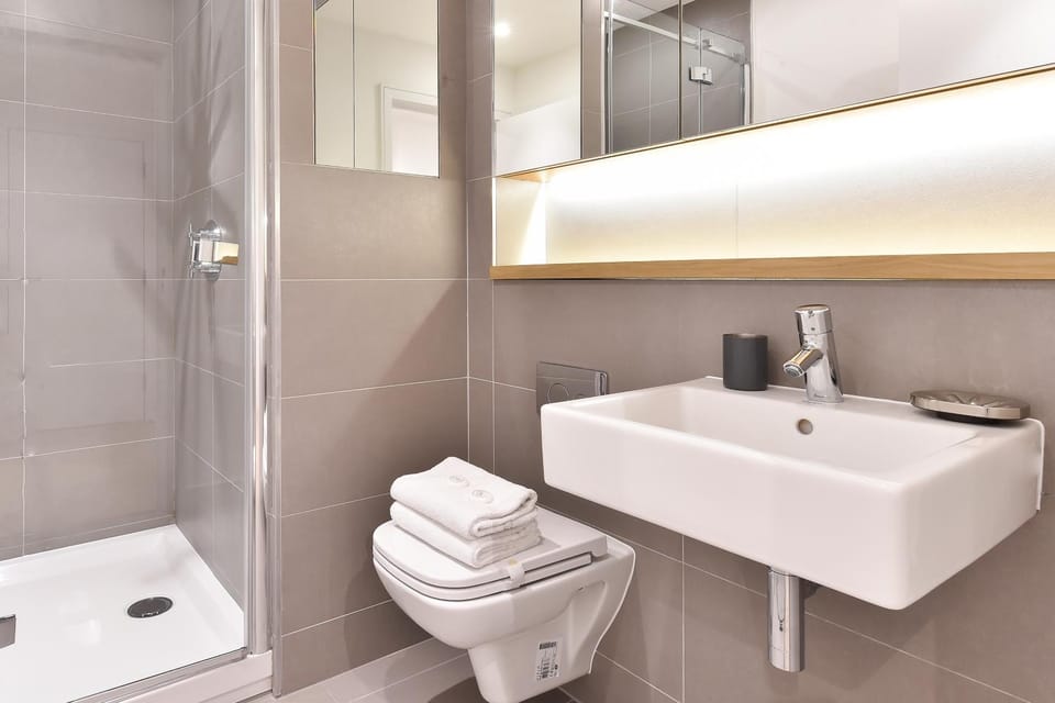 Stays in London Bridge Apartment in London Borough of Southwark