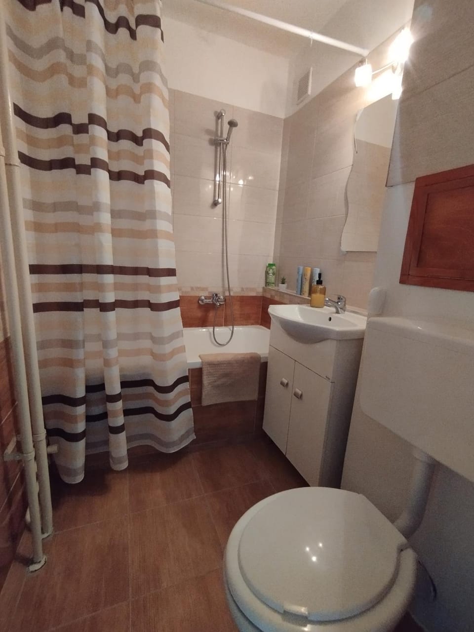 Bathroom, Bath, heating