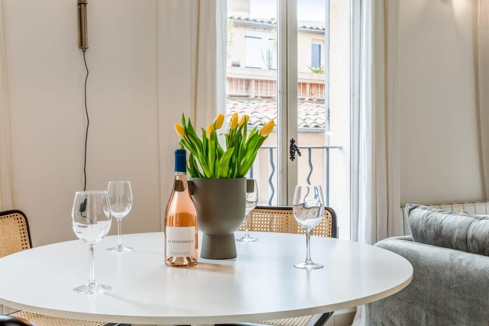 Appartement Cezanne - Welkeys Apartment in Aix-en-Provence
