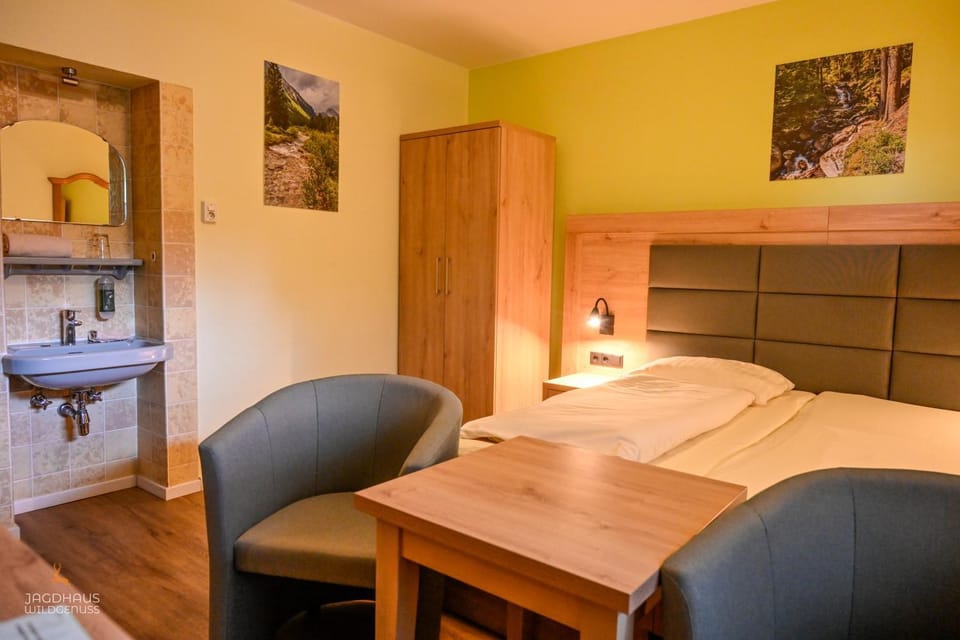 Bed, wardrobe