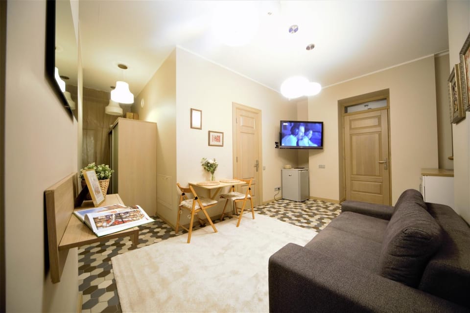 Quiet Old Town Apartment with Elevator Access Apartment in Riga