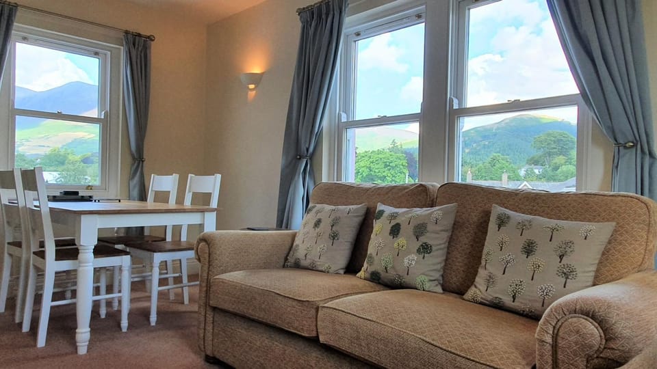 Skiddaw. 20 Greta Grove House Apartment in Keswick