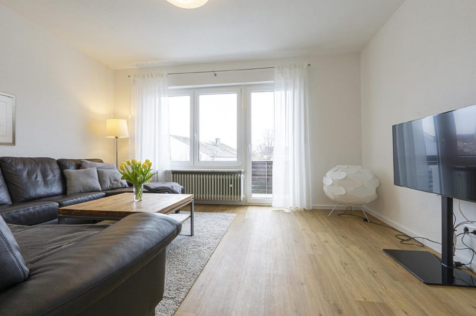 TV and multimedia, Seating area