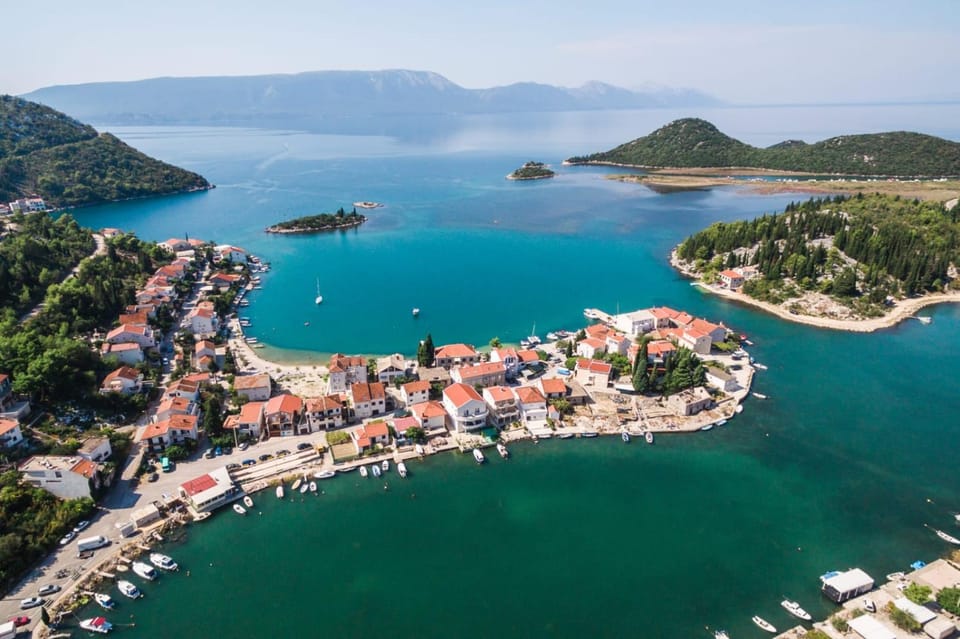 Nearby landmark, Natural landscape, Bird's eye view, Beach, Mountain view, Sea view