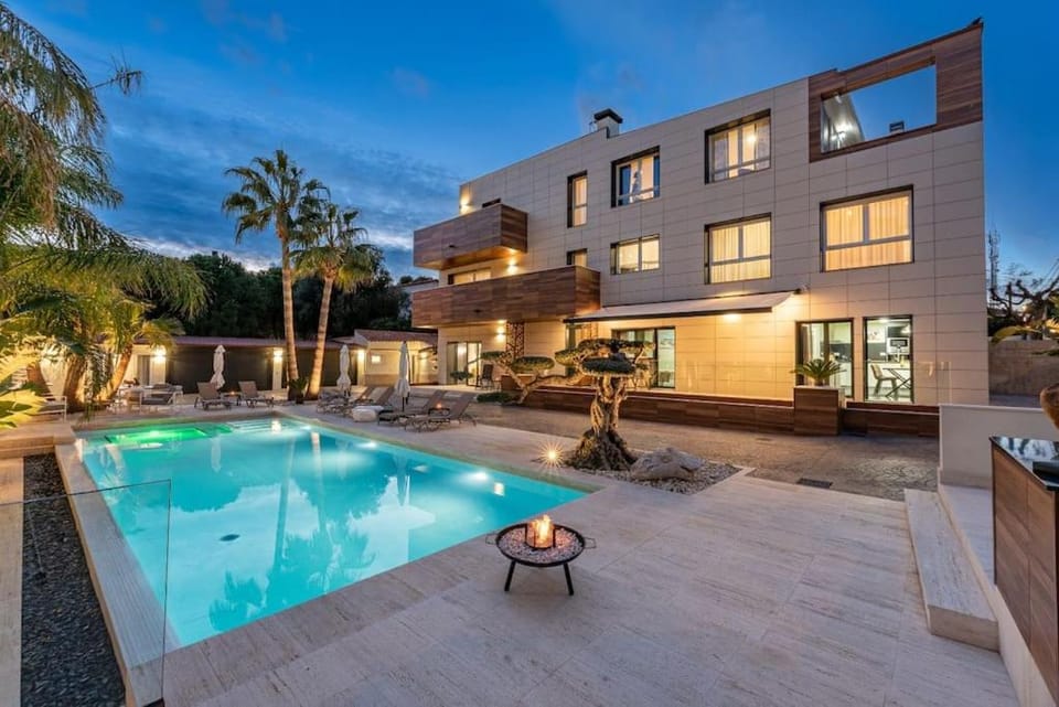 Luxury Casa con piscina, wifi, 150m dal mare Apartment in Miami Platja