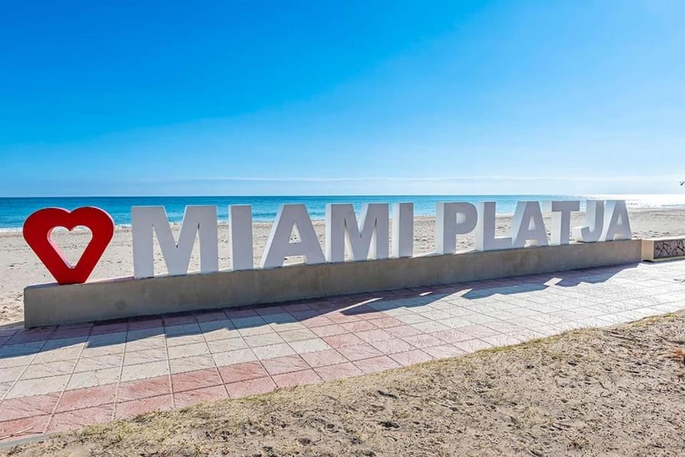 Luxury Casa con piscina, wifi, 150m dal mare Apartment in Miami Platja