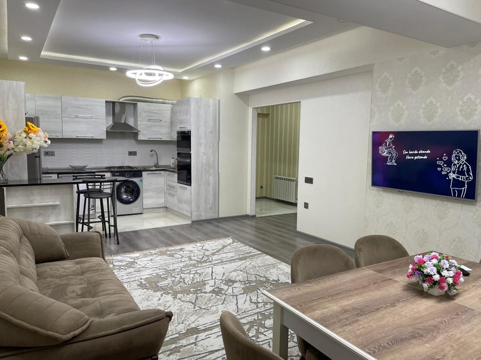 TV and multimedia, Kitchen or kitchenette, Seating area, Dining area