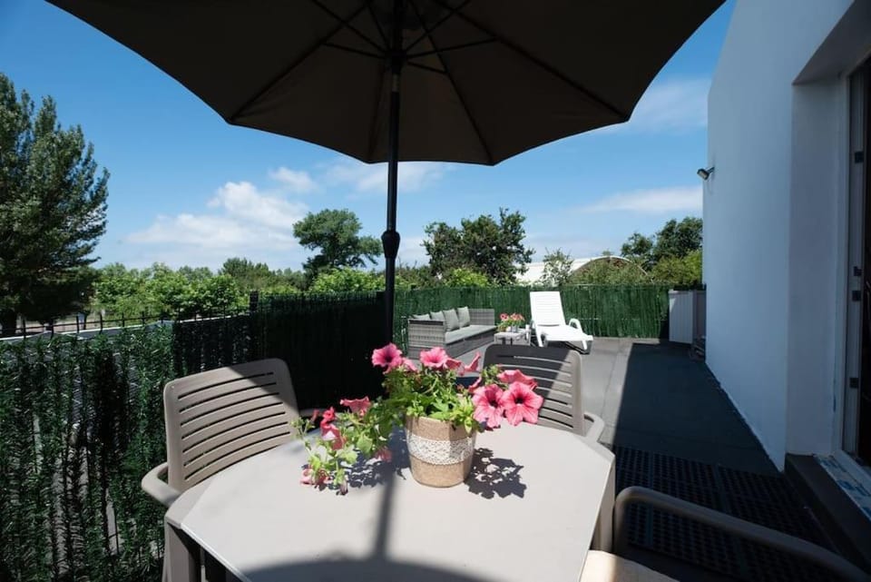 4 Mares Apartamentos A Apartment in Cantabria