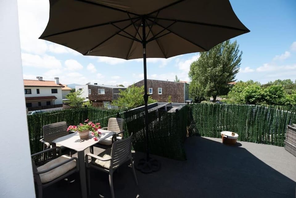 4 Mares Apartamentos A Apartment in Cantabria