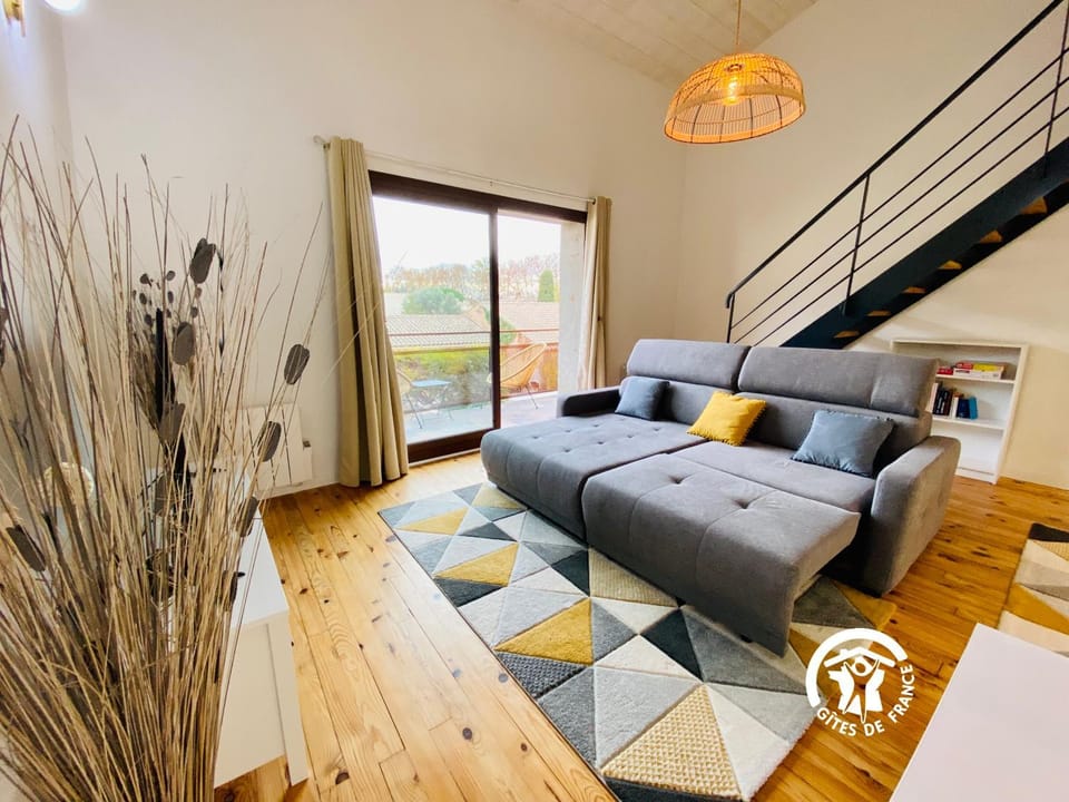 Loft cocon climatisé - Imprenable vue sur le château Comtal Apartment in Carcassonne