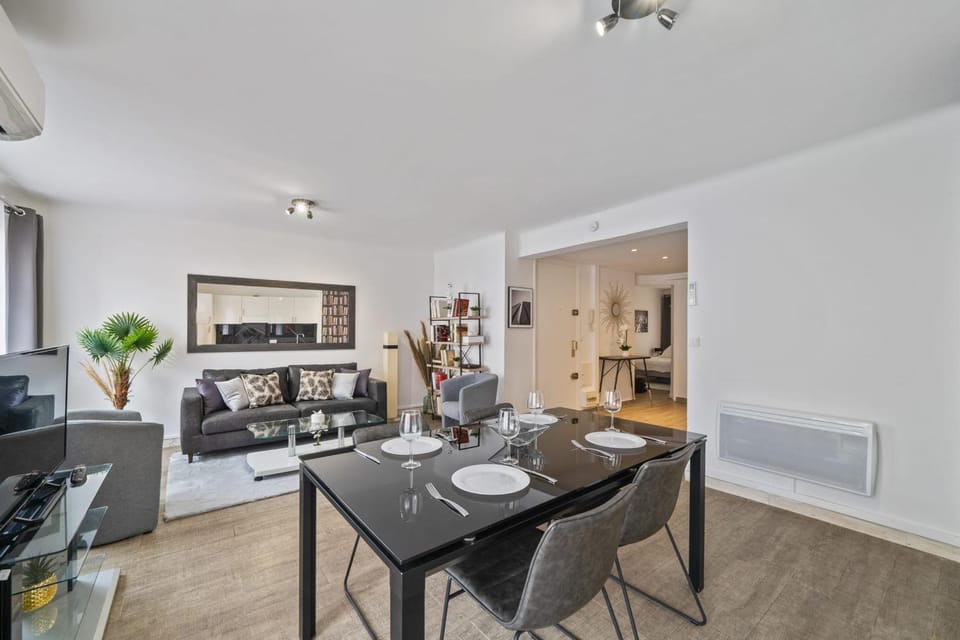 Appartement Sauvalie - Welkeys Apartment in Mougins
