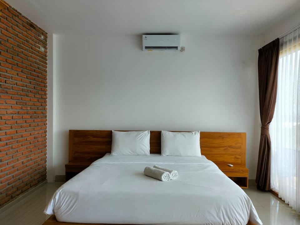MAIMALU BEACH VIEW Bed and Breakfast in Bali