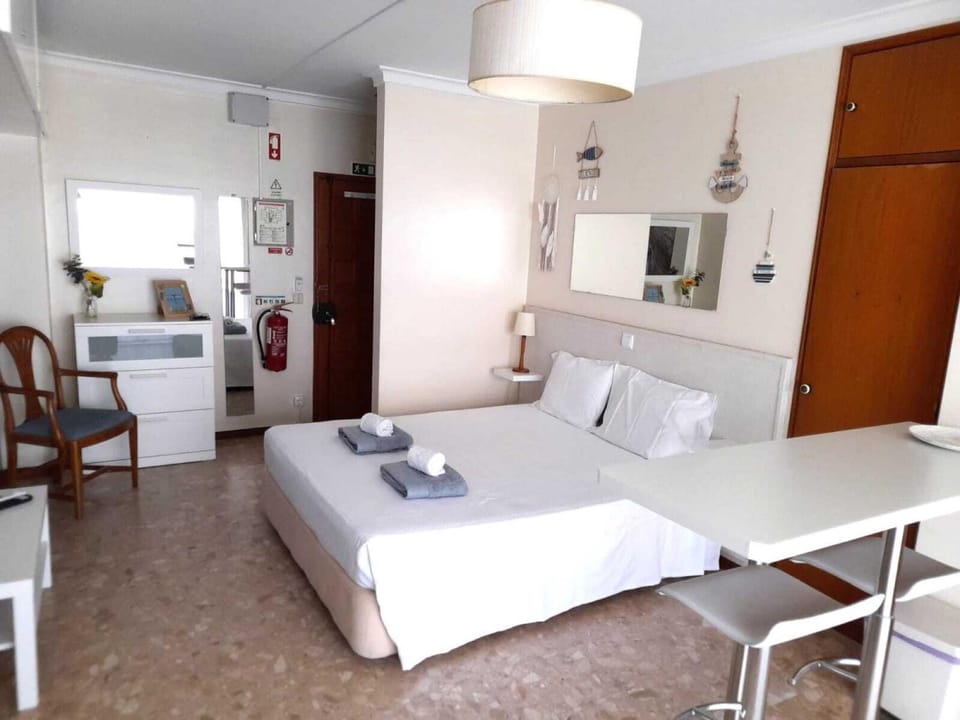 Studio Vau Beach Serenity Apartment in Portimao