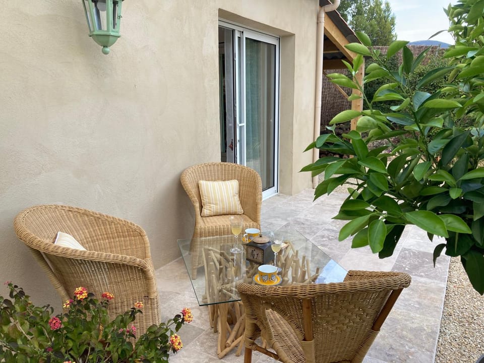 Chambre d'hôtes de la cime Vacation rental in Provence-Alpes-Côte d'Azur