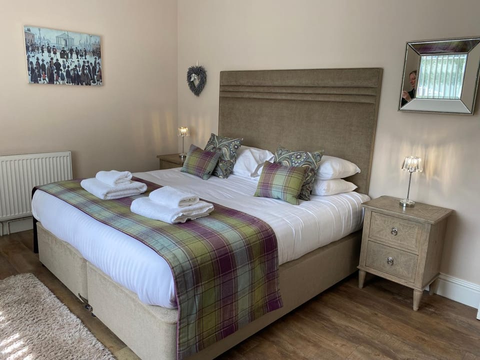 Bed, Bedroom