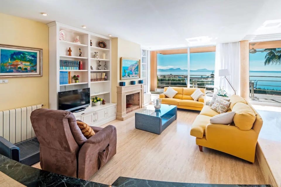 Property building, Living room