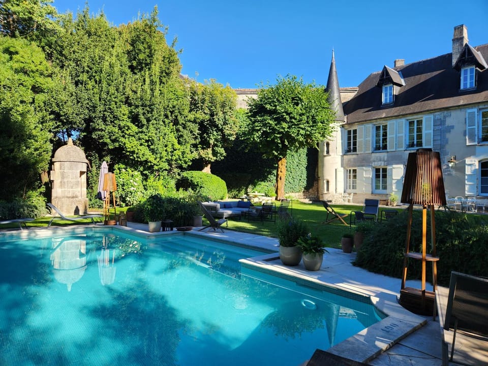 Garden, Swimming pool