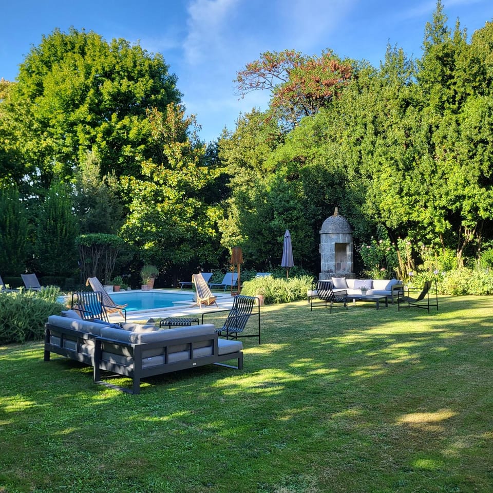Garden, Swimming pool