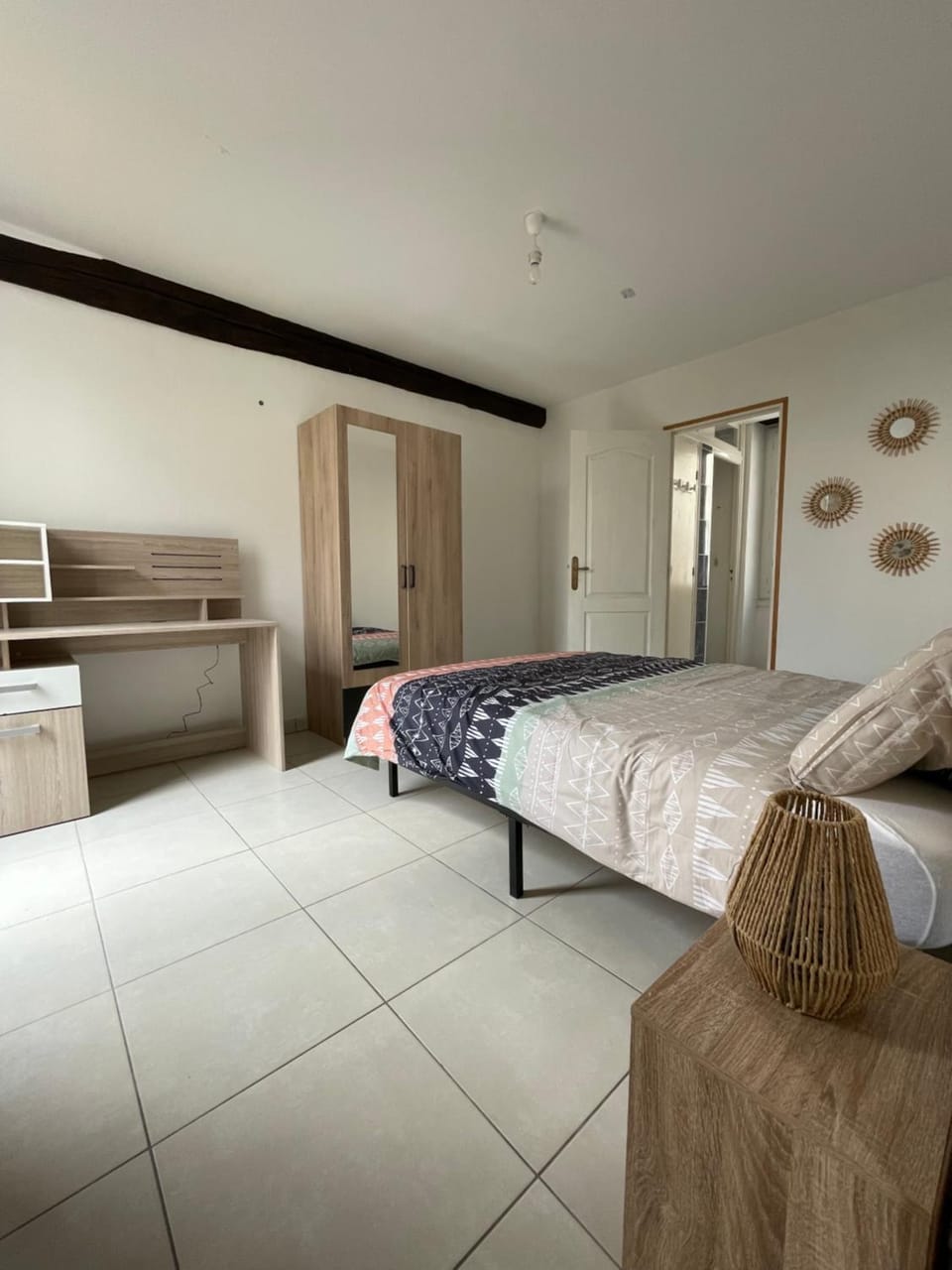 Bed, Photo of the whole room, Bedroom, wardrobe