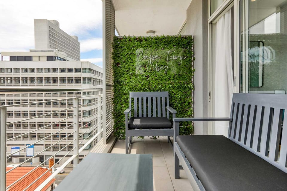 Patio, Day, View (from property/room), Balcony/Terrace, Seating area