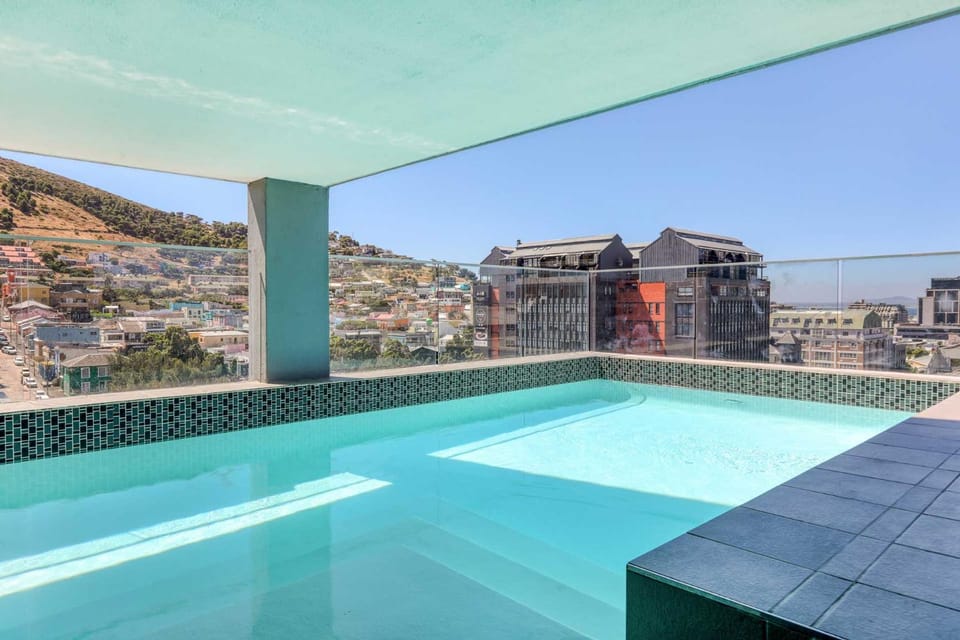 Day, Natural landscape, Mountain view, Pool view, Swimming pool