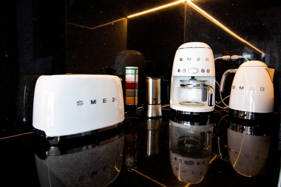 Coffee/tea facilities, Kitchen or kitchenette, toaster