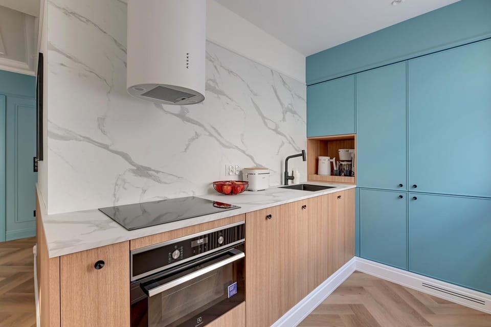 Coffee/tea facilities, Kitchen or kitchenette, dishwasher, stove