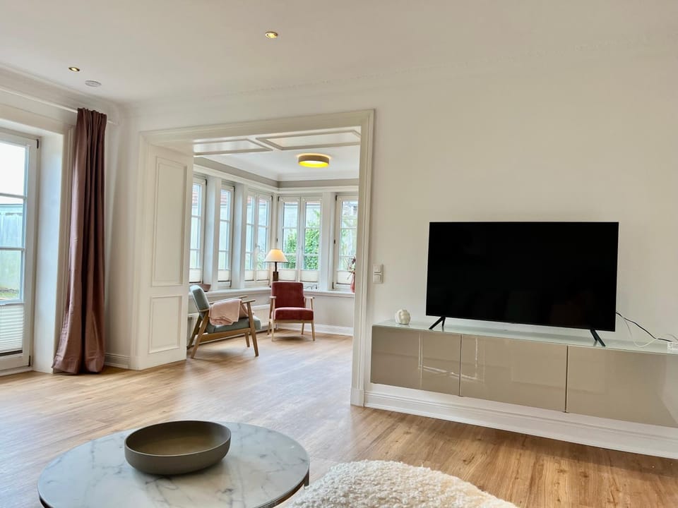 TV and multimedia, Living room