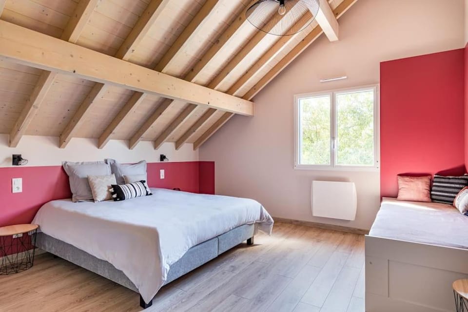 Les Balcons de la Charve - Gîte 4 étoiles House in Auvergne-Rhône-Alpes