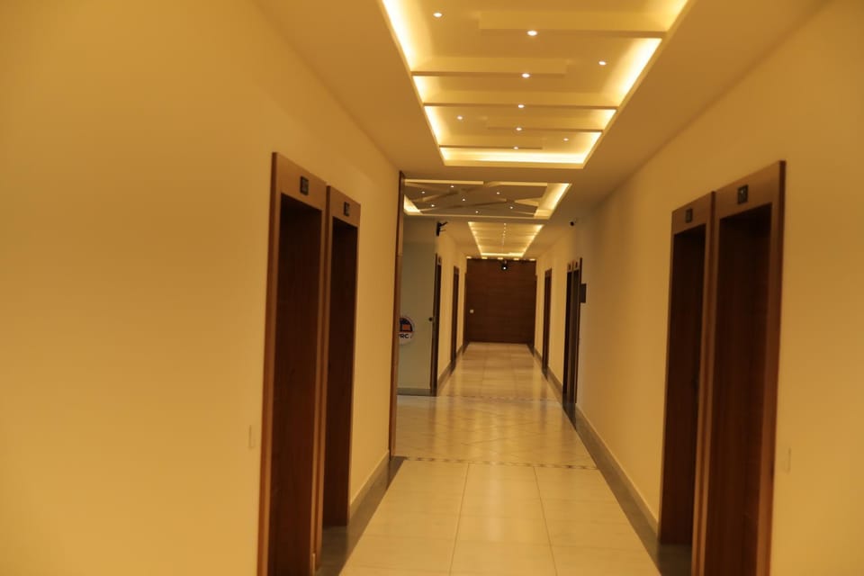 HYDEPARK REGENCY Hotel in Kerala