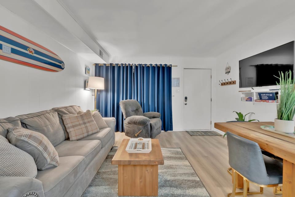 TV and multimedia, Living room, internet, air conditioner