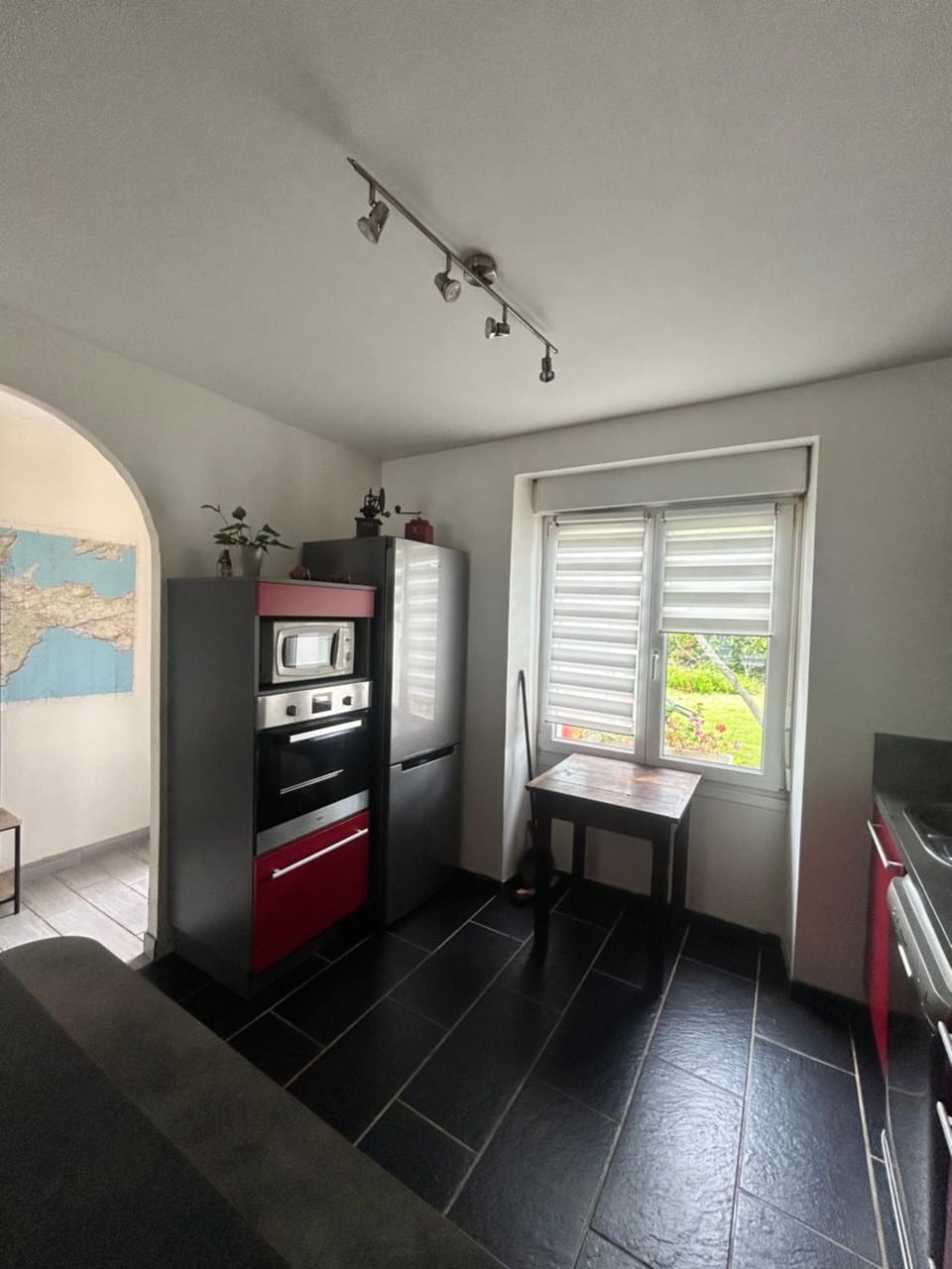 Kitchen or kitchenette, oven, pet friendly
