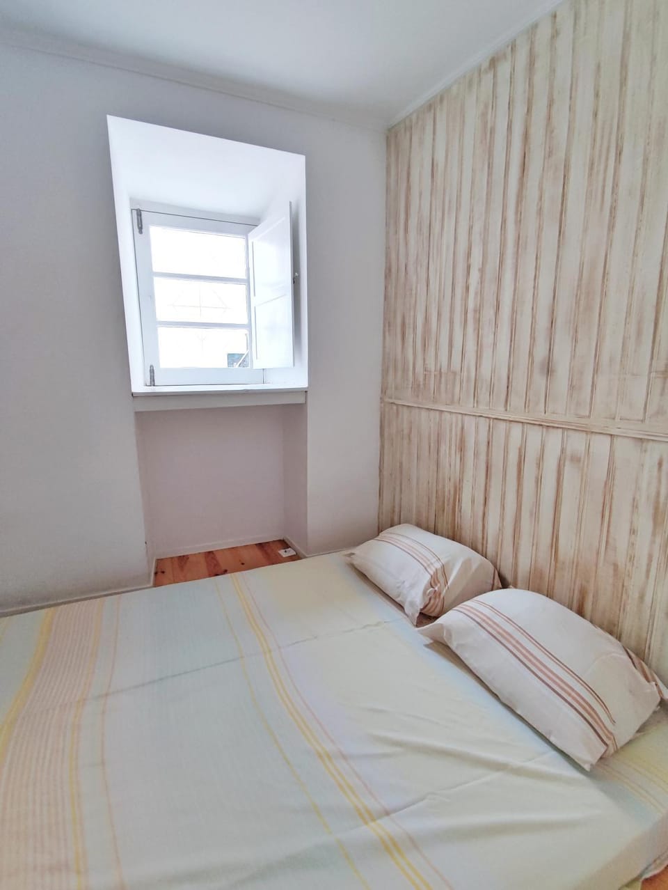 Small lovely studio Apartment in Lisbon