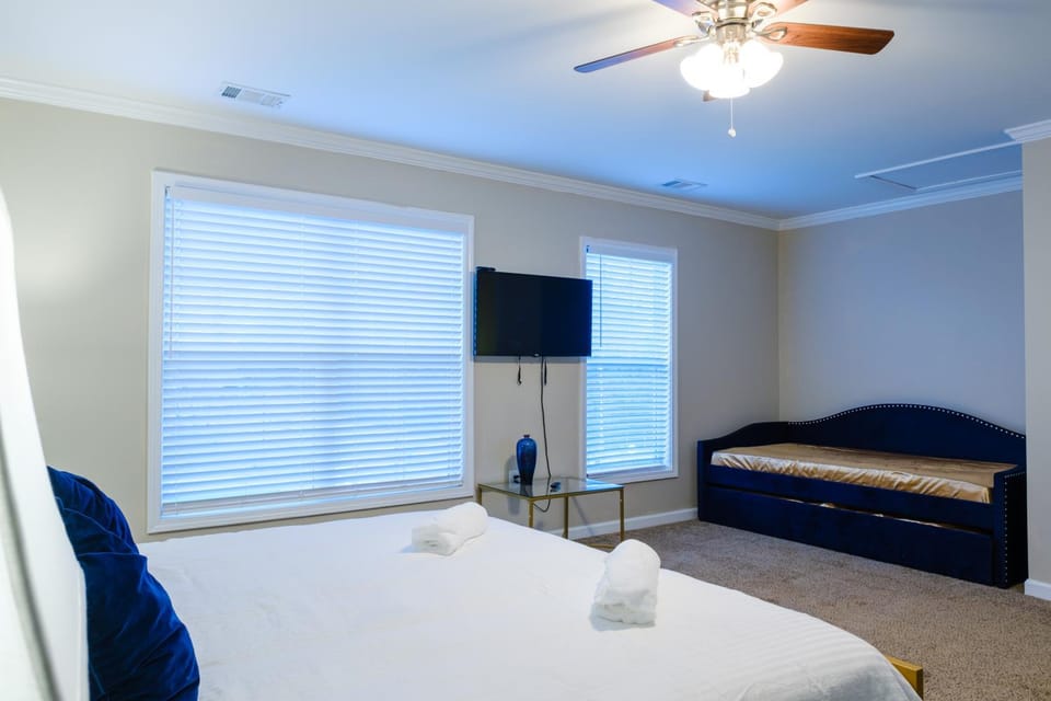Amazing ATL downtown houses - minutes walk to bars, food and transport! House in Atlanta