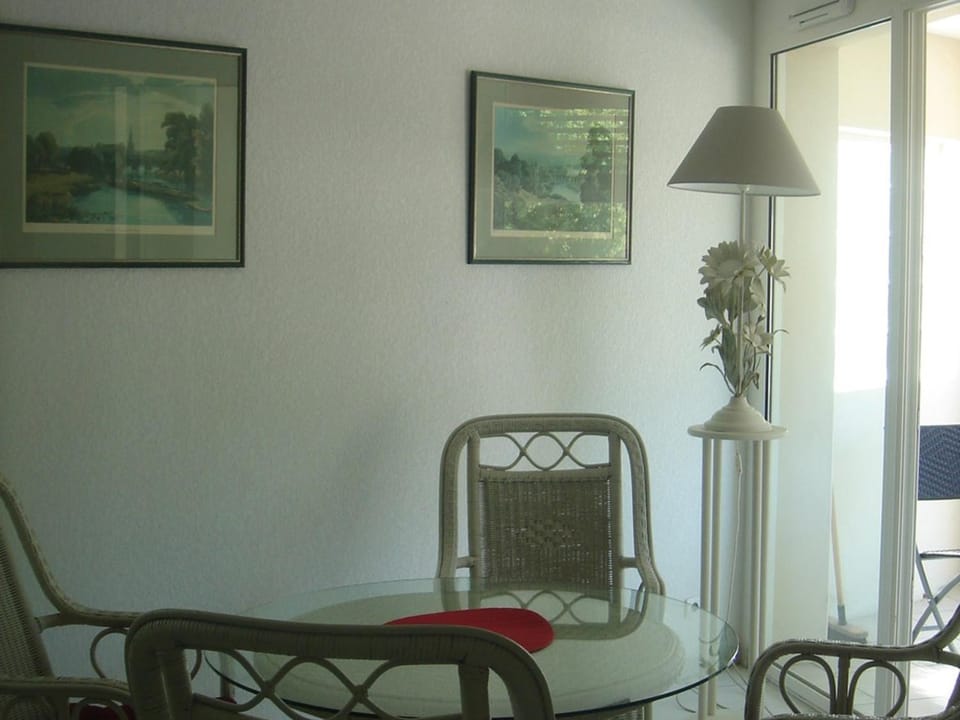 Beau T2 climatisé avec garage, 4 couchages, Balaruc-les-Bains - FR-1-680-13 Apartment in Balaruc-les-Bains