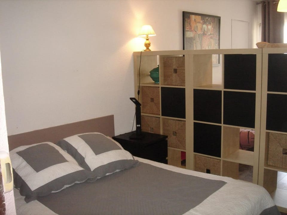 Appartement F1 avec Wifi à Balaruc-les-Bains - FR-1-680-17 Apartment in Balaruc-les-Bains