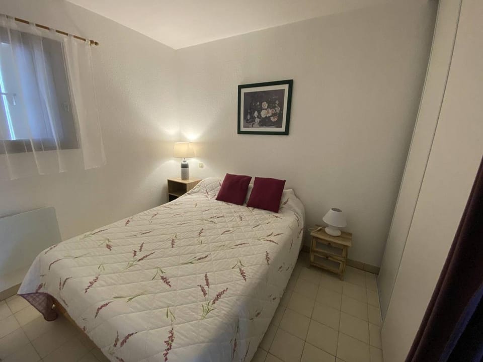 Appartement cosy avec terrasse à Balaruc-les-Bains, proche thermes, équipé, animaux acceptés - FR-1-680-28 Apartment in Balaruc-les-Bains