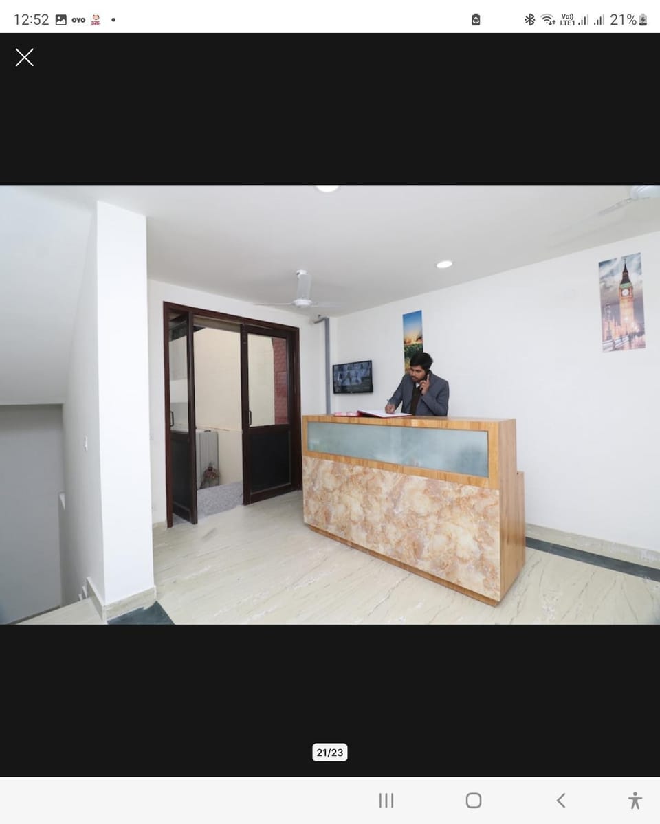 The primero hotel Bed and Breakfast in Gurugram