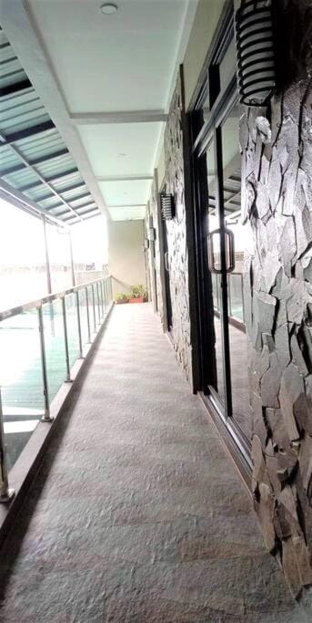 Regal425 Condotel near Clark and Angeles University Foundation Apartment hotel in Angeles