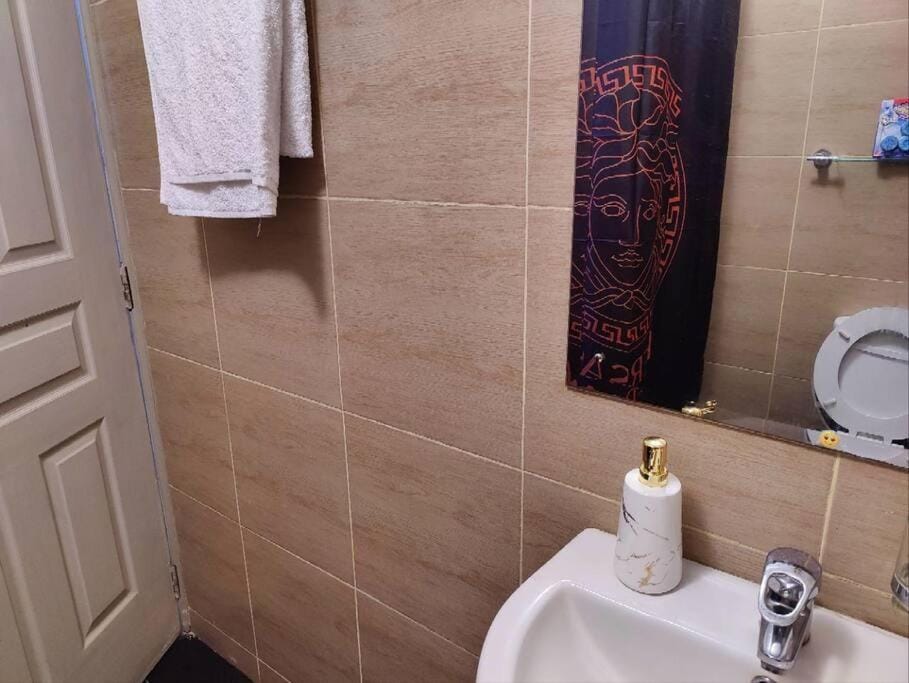 N&N Luxury Suites Studio Apartment in Nairobi