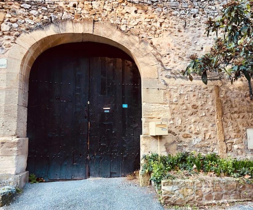 Maison de caractère au coeur de la Provence House in Provence-Alpes-Côte d'Azur