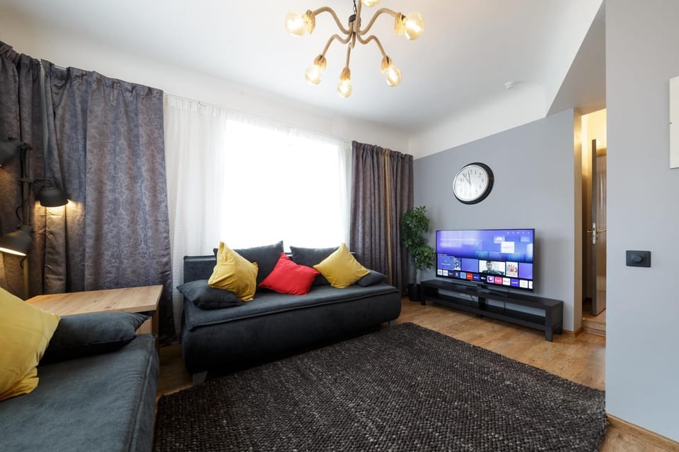 TV and multimedia, Living room, Seating area