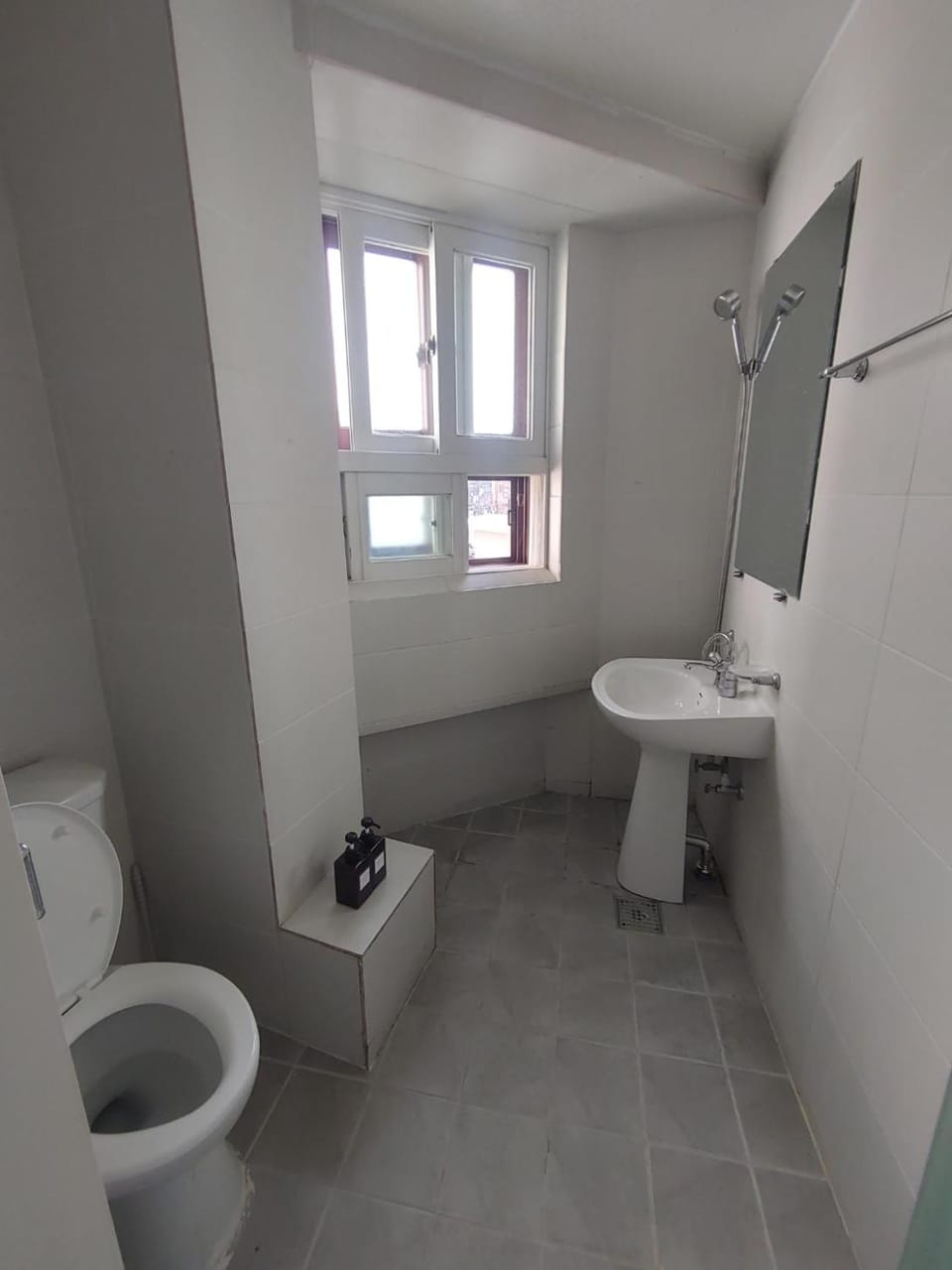 Toilet, Bathroom