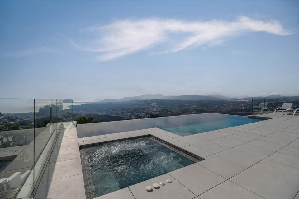 Hot Tub, Other, Mountain view, Sea view
