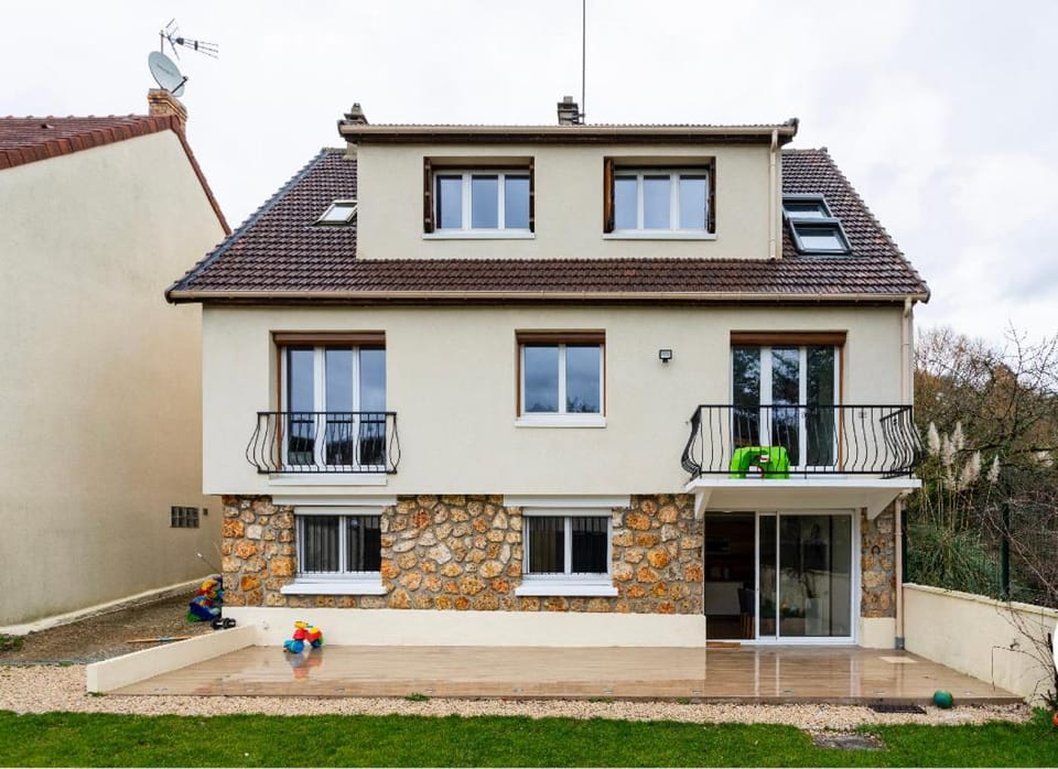 Amazing flat, Paris suburb, near Versailles ,Orly Apartment in Île-de-France