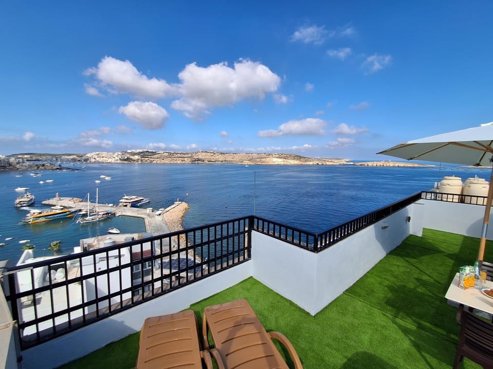 Balcony/Terrace, Sea view, sunbed