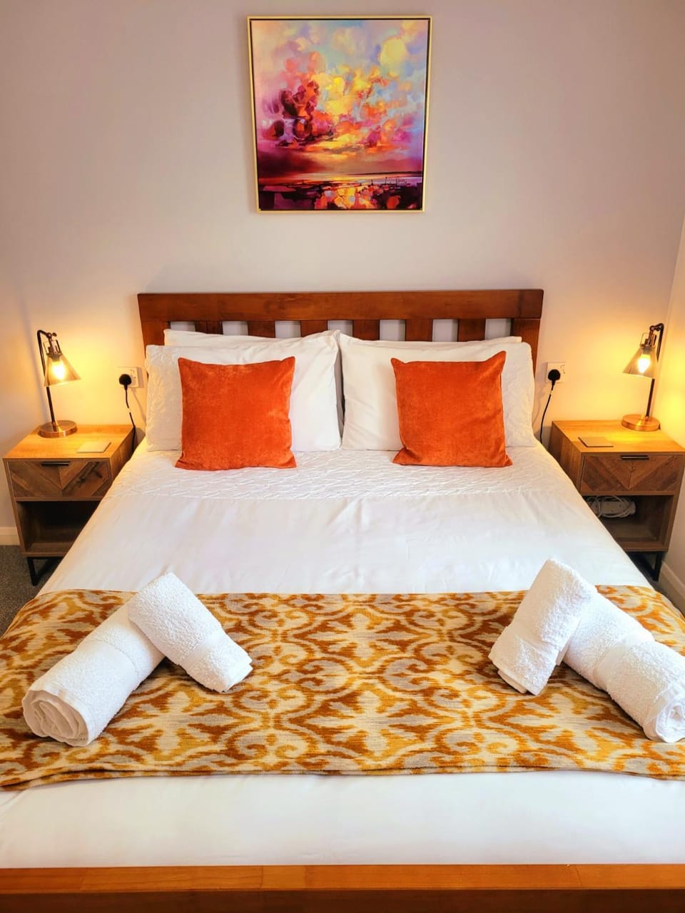 Bedroom, towels